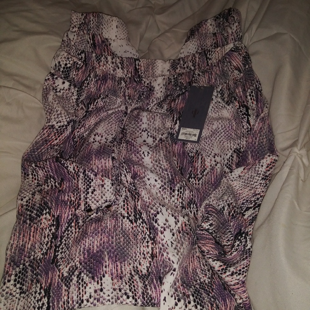 💗Silky joggers by Jennifer Lopez💗